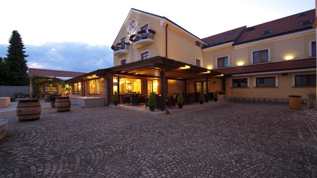 Hotel Princess Lednice Exterior photo
